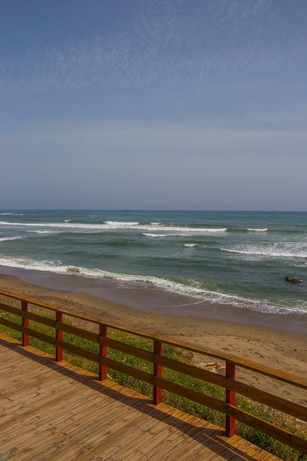 1Br Beachfront Complex - Mi Capricho Sitio de Calahonda Buitenkant foto