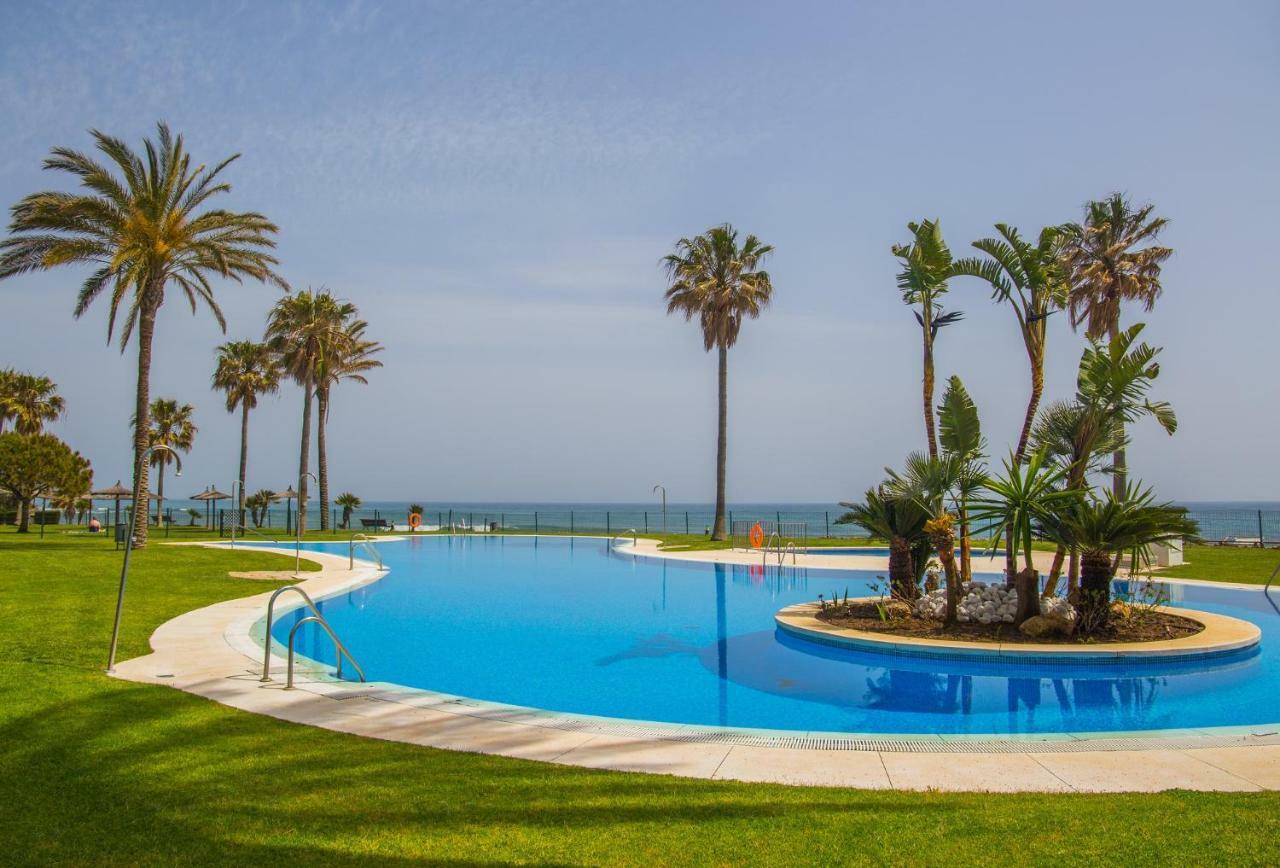 1Br Beachfront Complex - Mi Capricho Sitio de Calahonda Buitenkant foto